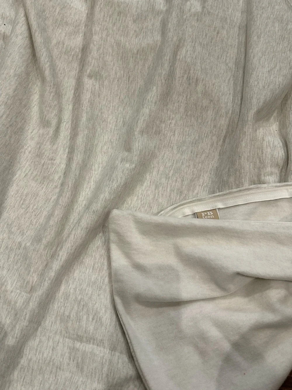NWOT Pottery Barn Teen Favorite Tee Jersey Duvet Cover Light Gray,Twin
